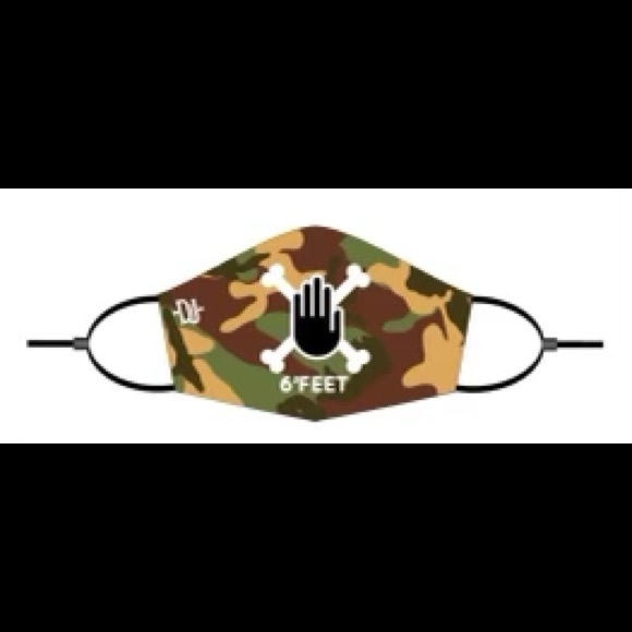 6’ FEET Mask In Camo - Picture 2 of 9